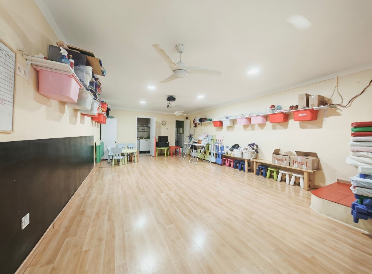 Interior de la escuela infantil